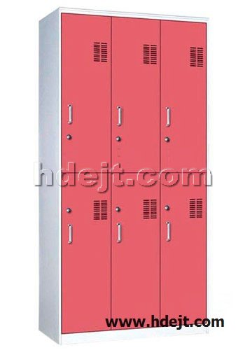 点击查看商品:六门更衣柜